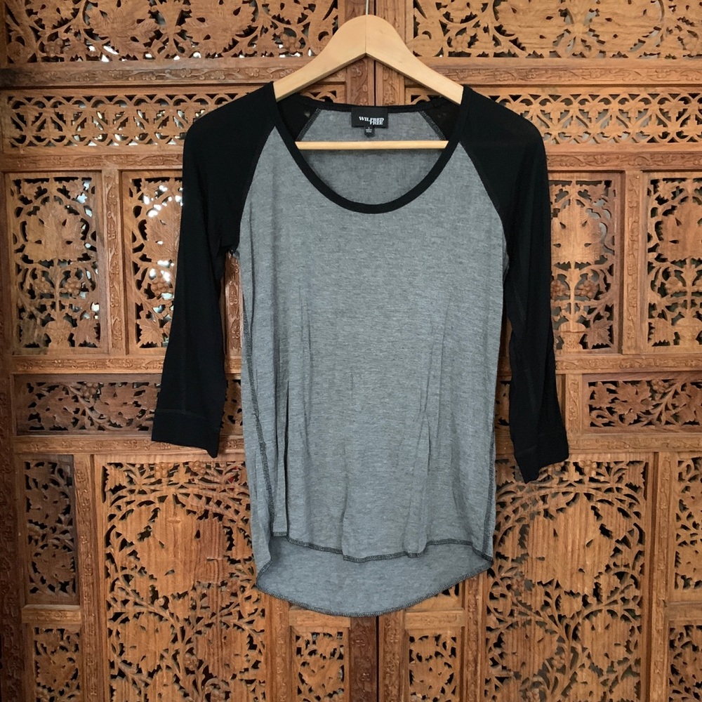 Aritzia - Wilfred Free raglan baseball tee